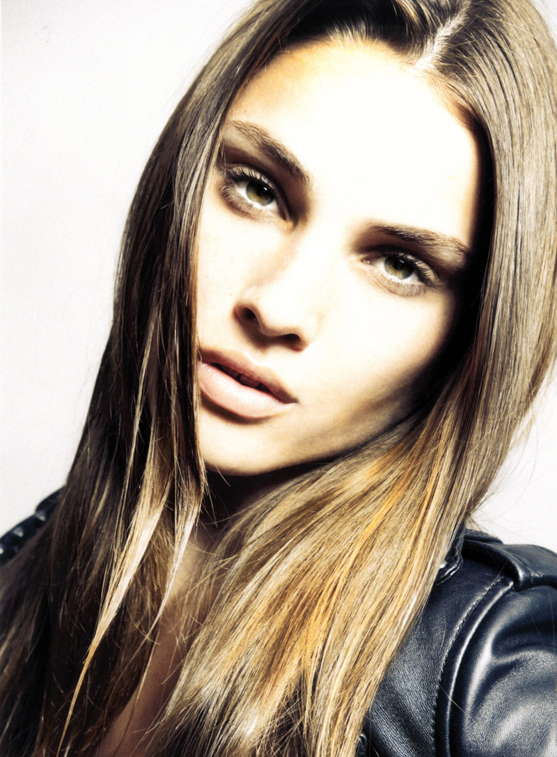 Photo of model Mandy de Wolff - ID 312445
