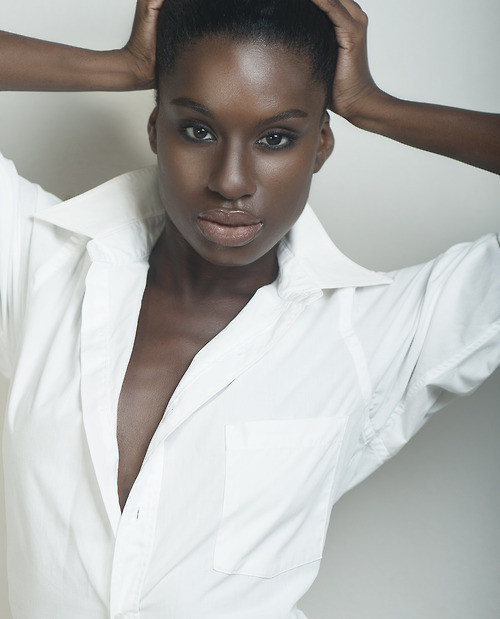 Photo of model Simone Small - ID 449109