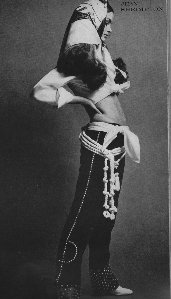 Photo of model Jean Shrimpton - ID 249110