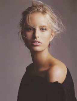 Photo of model Karolina Kurkova - ID 139613