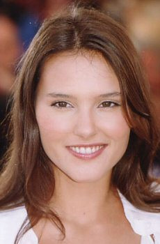 Photo of model Virginie Ledoyen - ID 239306