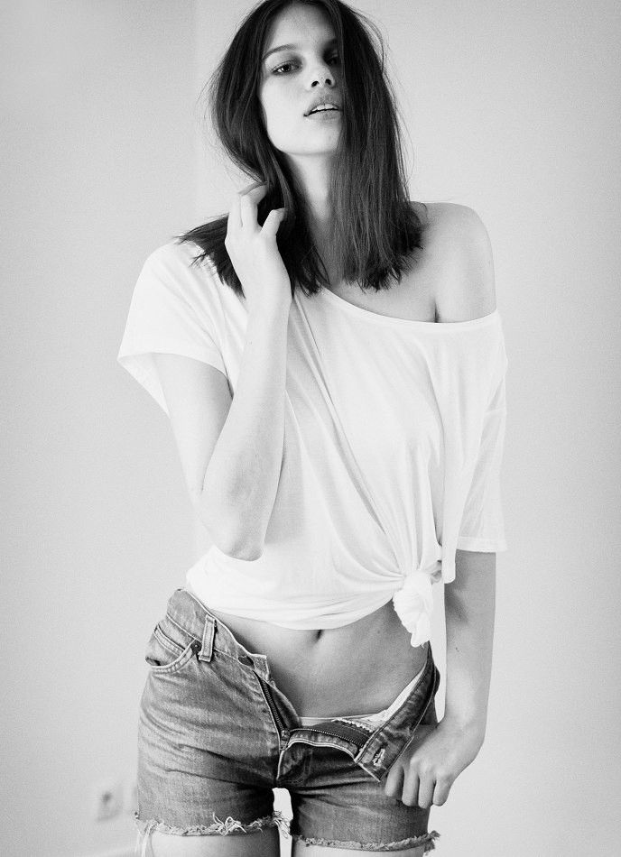 Photo of model Alessandra Albrecht - ID 305856