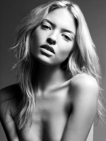 Photo of model Martha Hunt - ID 137588