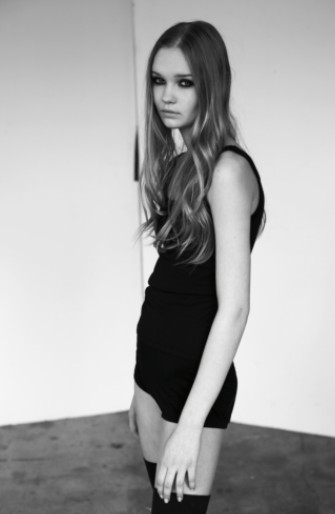 Photo of model Natasha Belobrovik - ID 141982