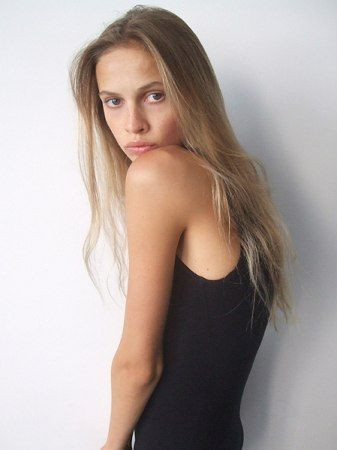 Photo of model Masha Kirsanova - ID 156623