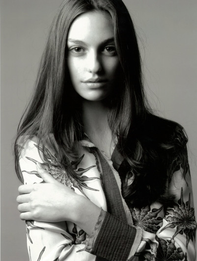 Photo of model Renata Gutierrez - ID 138080
