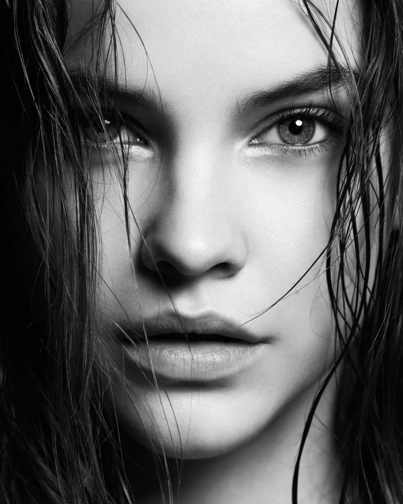 Photo of model Barbara Palvin - ID 590482