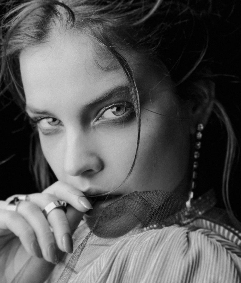 Photo of model Barbara Palvin - ID 611175