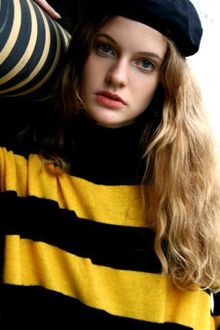 Photo of model Laura de Lannoy - ID 139987