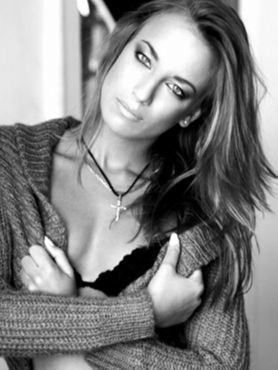 Photo of model Stella Obersovszky - ID 141729