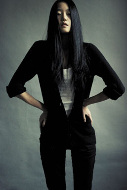 Photo of model Hyoni Kang - ID 141439