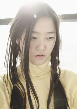 Photo of model Hyoni Kang - ID 141440
