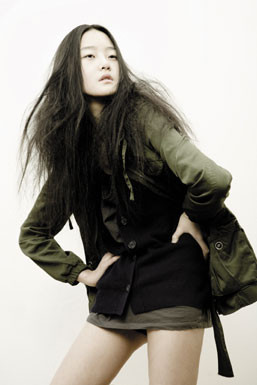 Photo of model Hyoni Kang - ID 141443