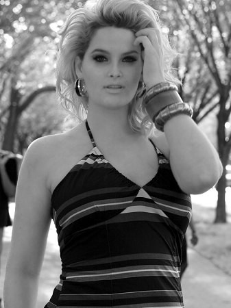 Photo of model Whitney Thompson - ID 157712