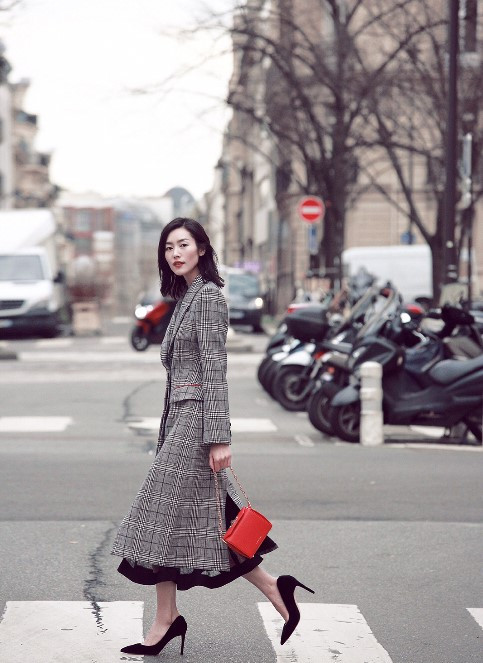 Photo of model Liu Wen - ID 657835