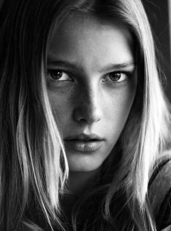 Photo of model Sigrid Agren - ID 148024