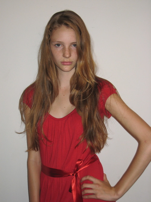 Photo of model Ronja van der Berg - ID 165908