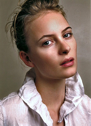 Photo of model Astrid Andersen - ID 150109