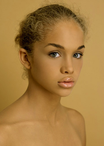 Photo of model Jasmine Sanders - ID 151817