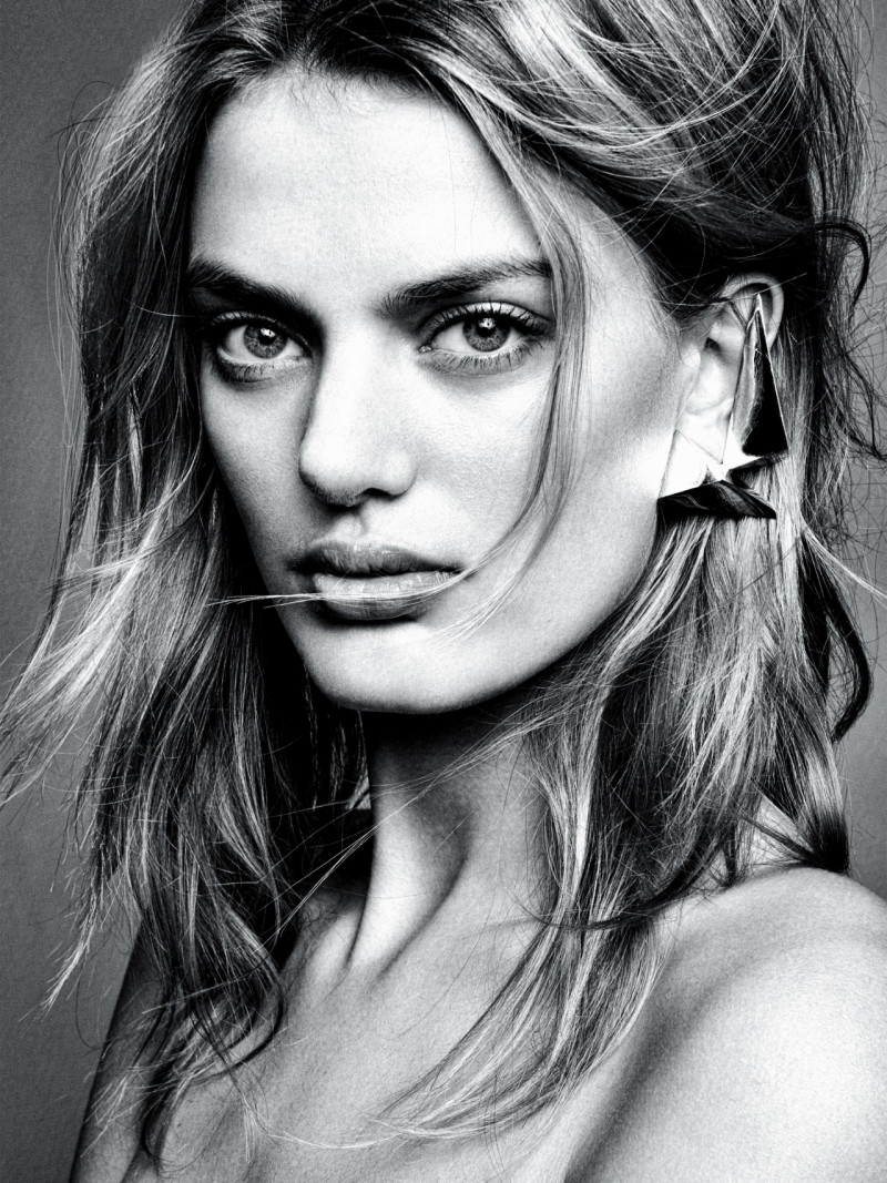 Photo of model Bregje Heinen - ID 583984