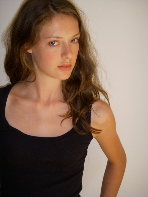 Photo of model Laura Kinsman - ID 153538