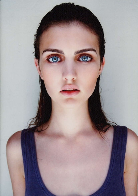 Photo of model Emily Pedler - ID 155418