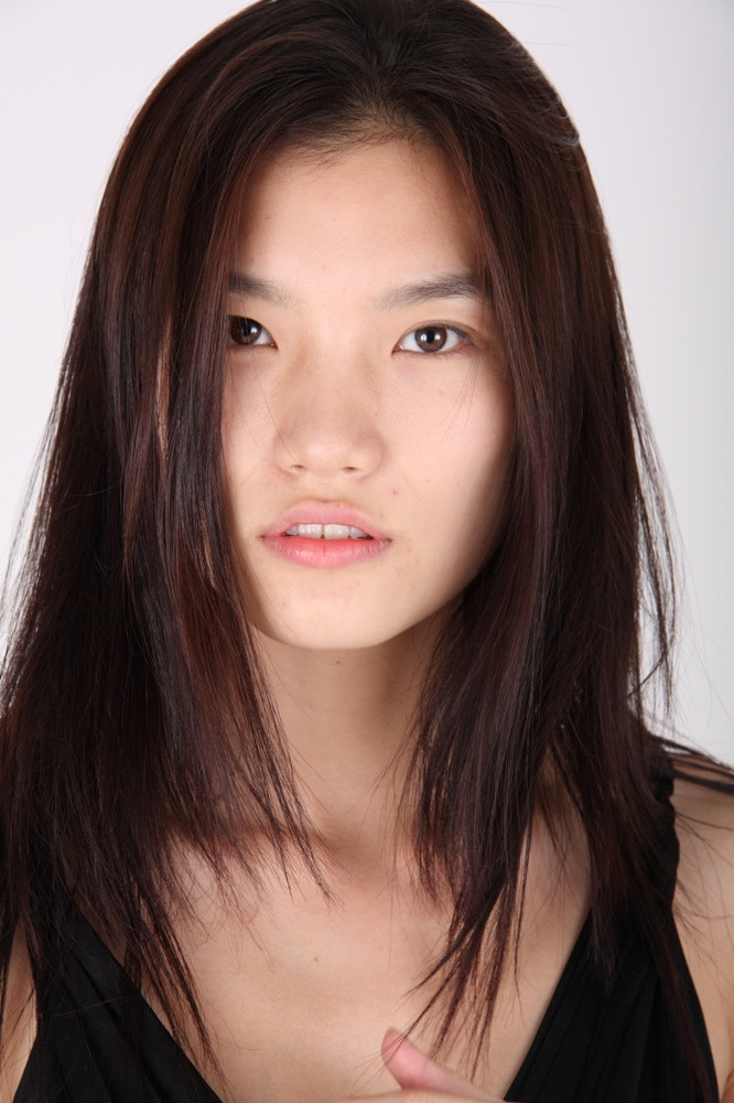 Photo of model Danni Li - ID 155356