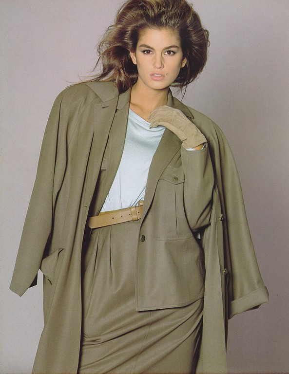 Photo of model Cindy Crawford - ID 21941