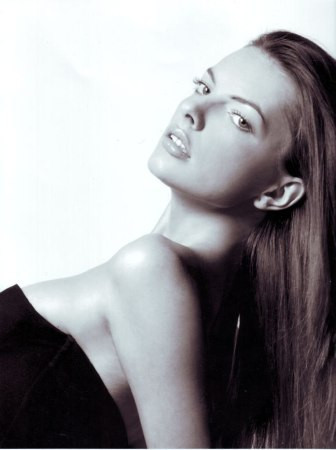 Photo of model Emilia Covanova - ID 162630