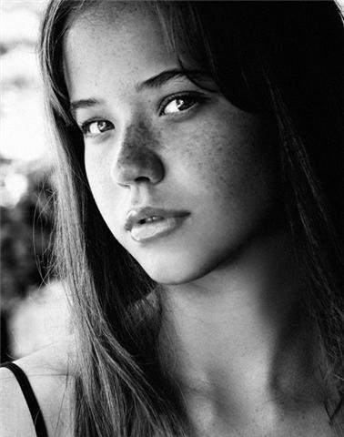 Photo of model Chelsea Coyle - ID 203913