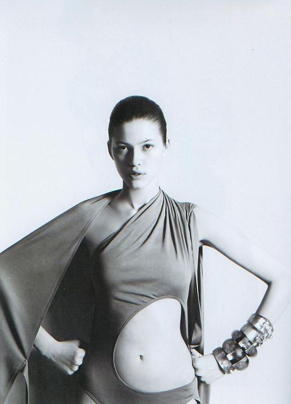 Photo of model Yulia Kharlapanova - ID 179565