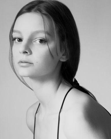 Photo of model Reneé Saibert - ID 164663