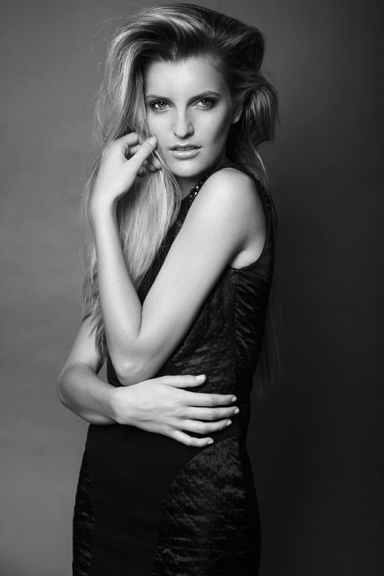Photo of model Veronika Chmelirova - ID 391813