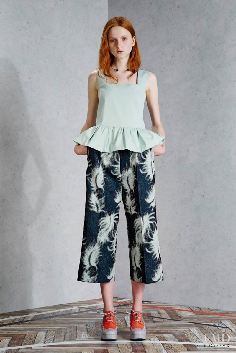 Madison Stubbington featured in  the Viktor & Rolf fashion show for Resort 2015