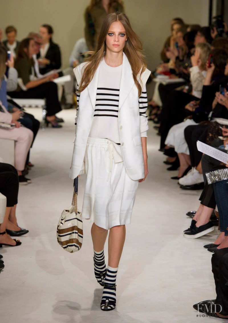 Ine Neefs featured in  the Sonia Rykiel fashion show for Spring/Summer 2015