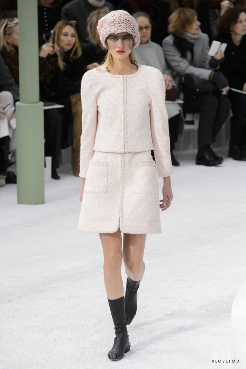 Maartje Verhoef featured in  the Chanel Haute Couture fashion show for Spring/Summer 2015