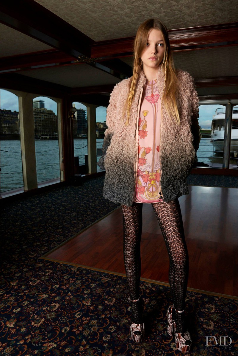 Roos Abels featured in  the Giamba fashion show for Pre-Fall 2015