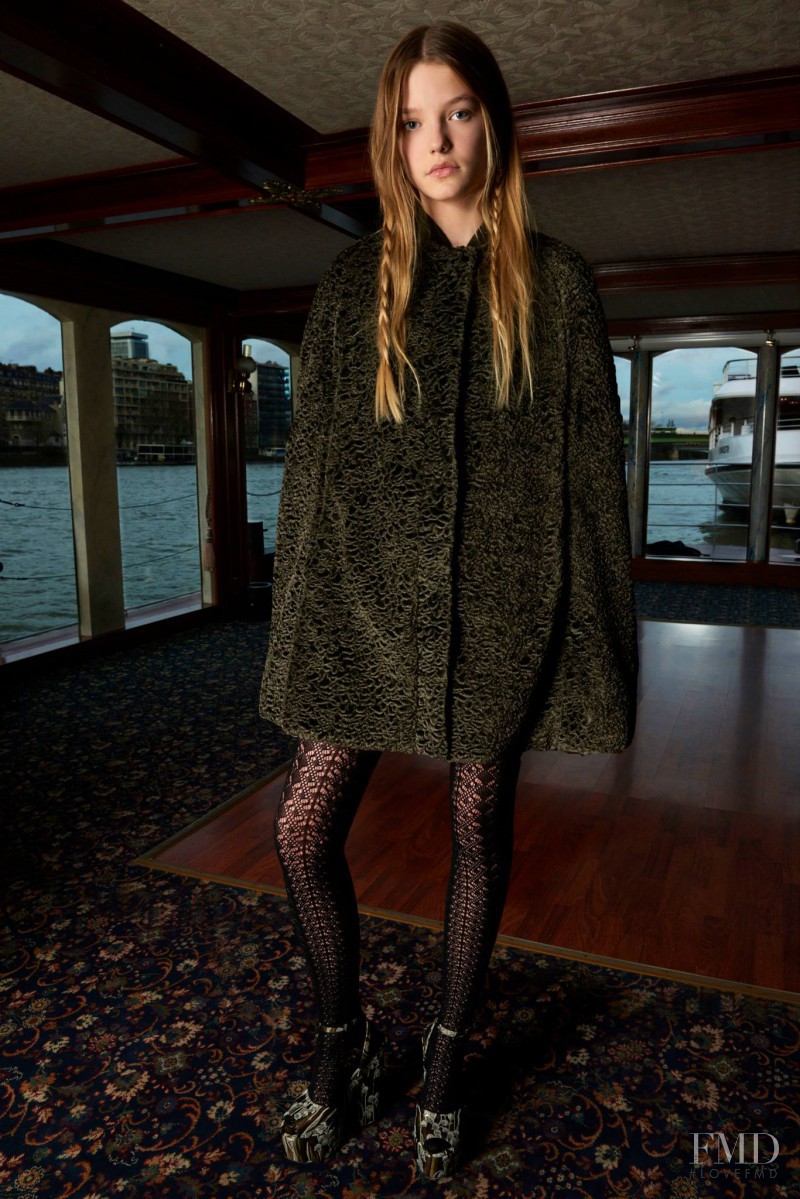 Roos Abels featured in  the Giamba fashion show for Pre-Fall 2015