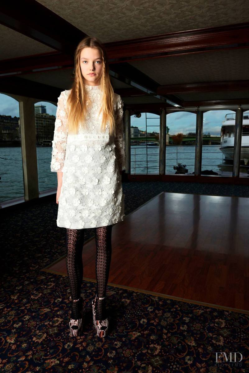 Roos Abels featured in  the Giamba fashion show for Pre-Fall 2015
