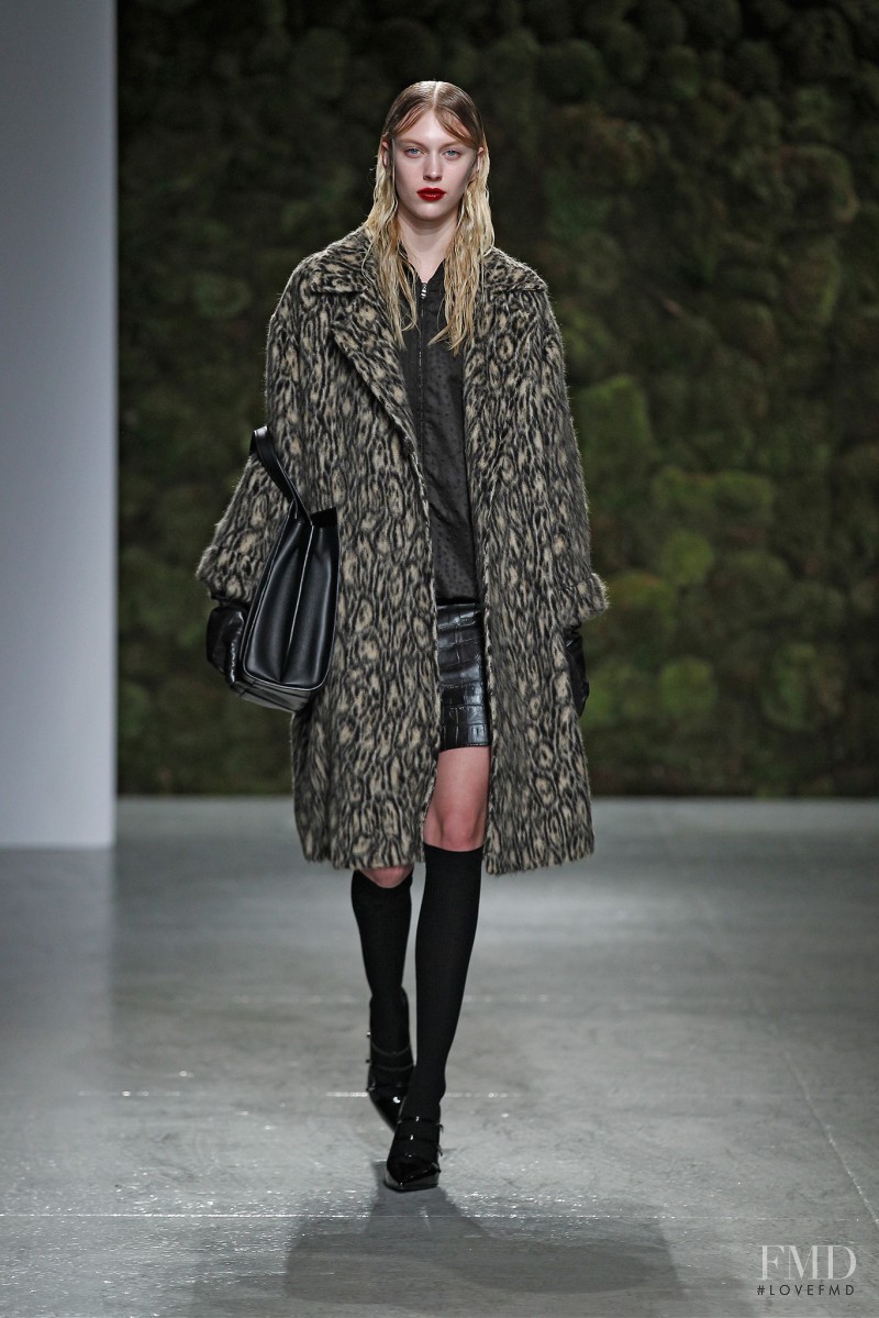 Max Mara fashion show for Pre-Fall 2015