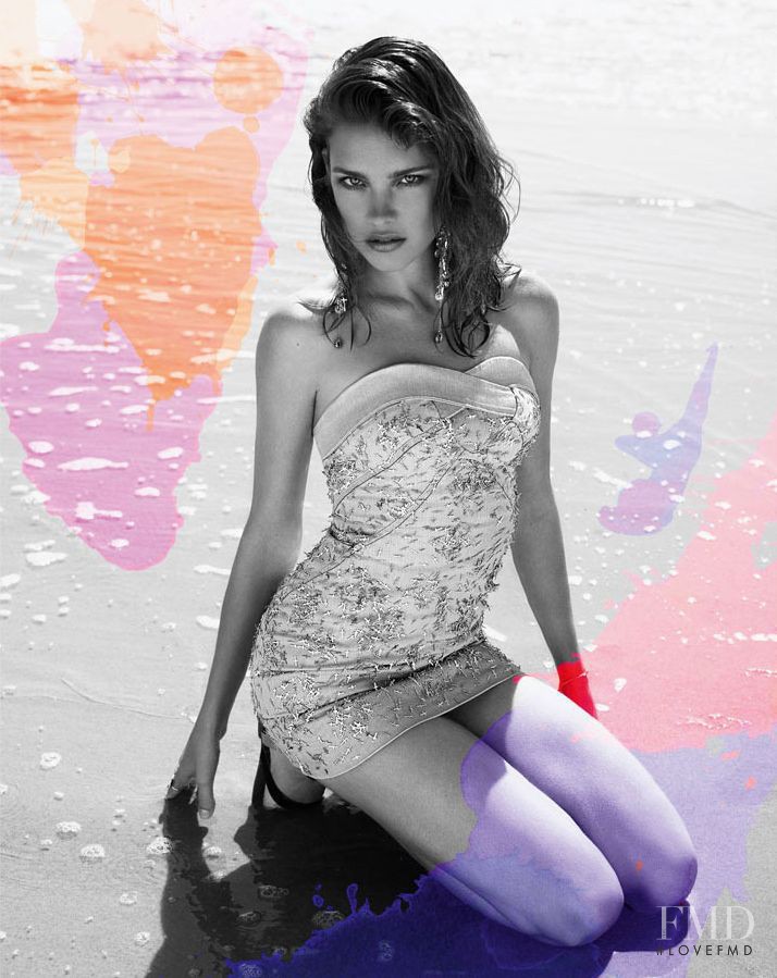Natalia Vodianova featured in  the Forum advertisement for Spring/Summer 2010