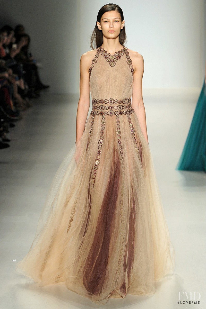 Tadashi Shoji fashion show for Autumn/Winter 2015