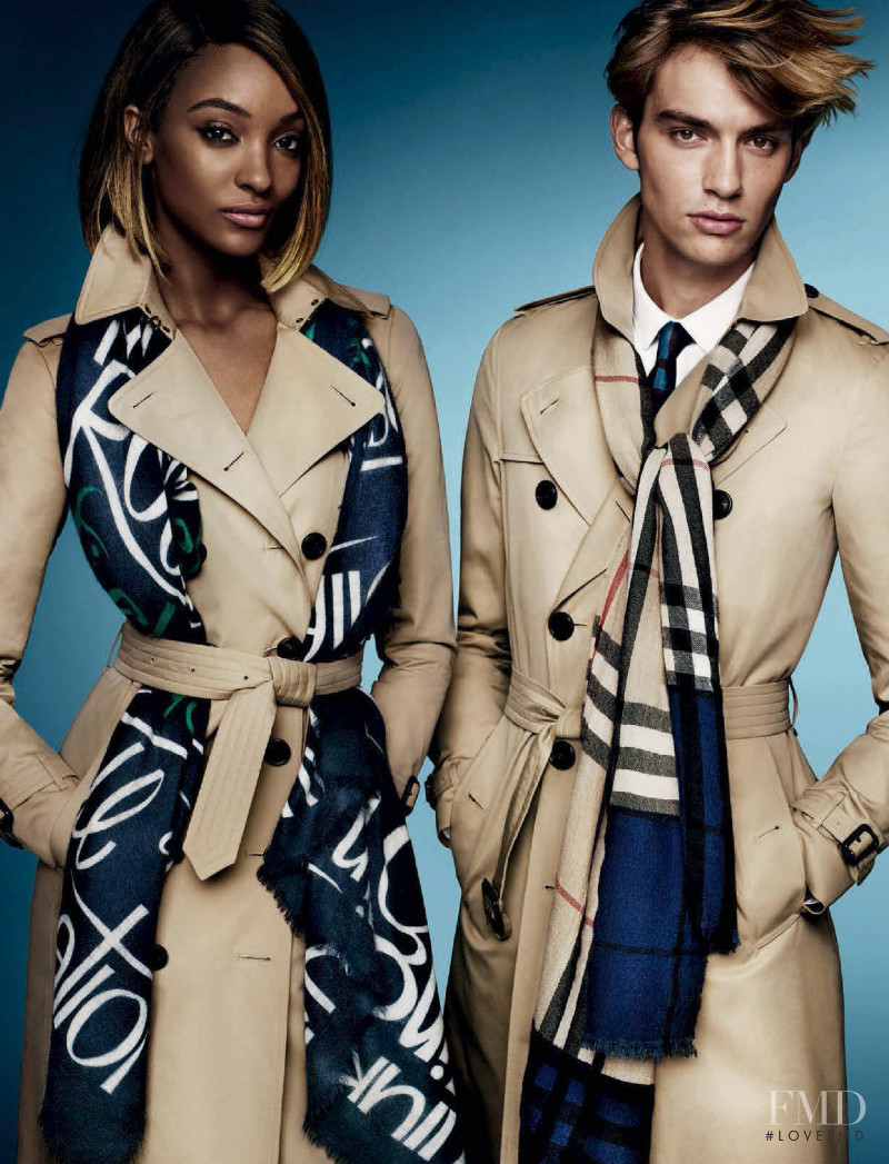 Burberry advertisement for Spring/Summer 2015