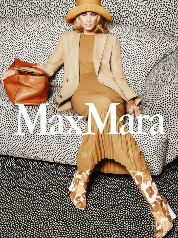 Carolyn Murphy featured in  the Max Mara advertisement for Spring/Summer 2015