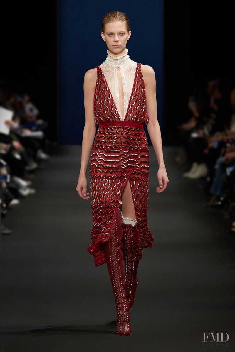 Lexi Boling featured in  the Altuzarra fashion show for Autumn/Winter 2015