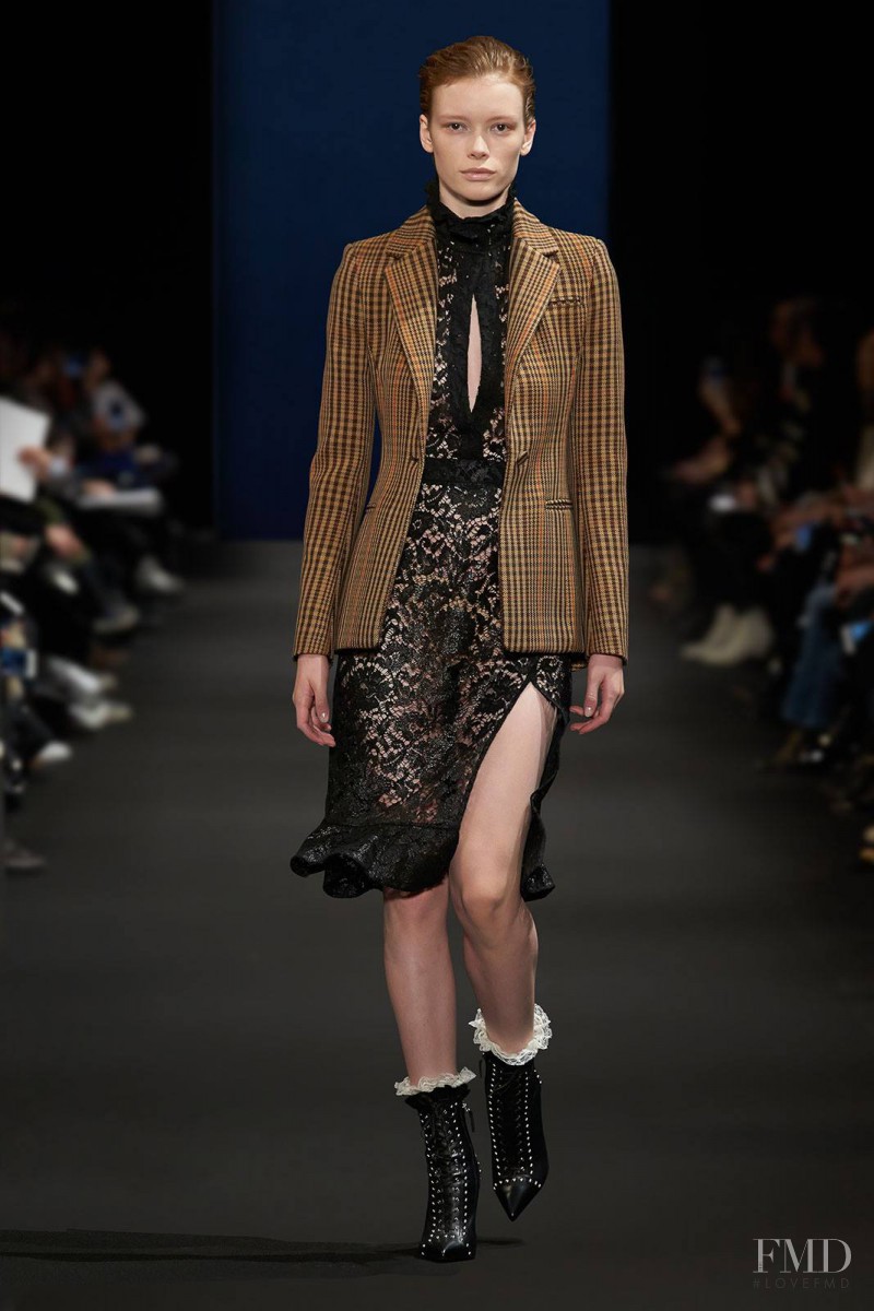 Julia Hafstrom featured in  the Altuzarra fashion show for Autumn/Winter 2015