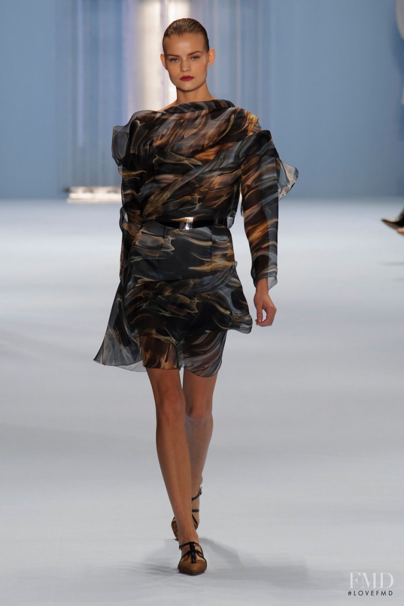 Kate Grigorieva featured in  the Carolina Herrera fashion show for Autumn/Winter 2015
