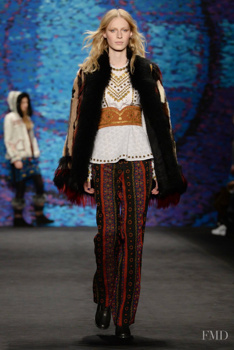 Julia Nobis featured in  the Anna Sui fashion show for Autumn/Winter 2015