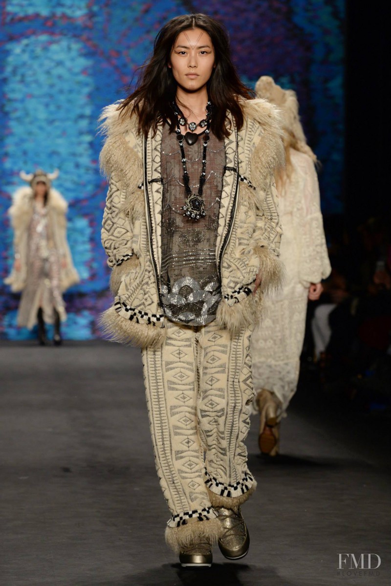 Liu Wen featured in  the Anna Sui fashion show for Autumn/Winter 2015