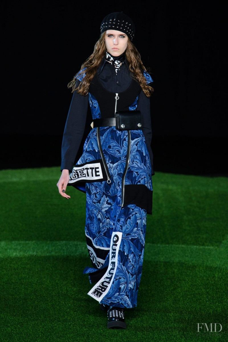 Anita Zet featured in  the Marc by Marc Jacobs fashion show for Autumn/Winter 2015
